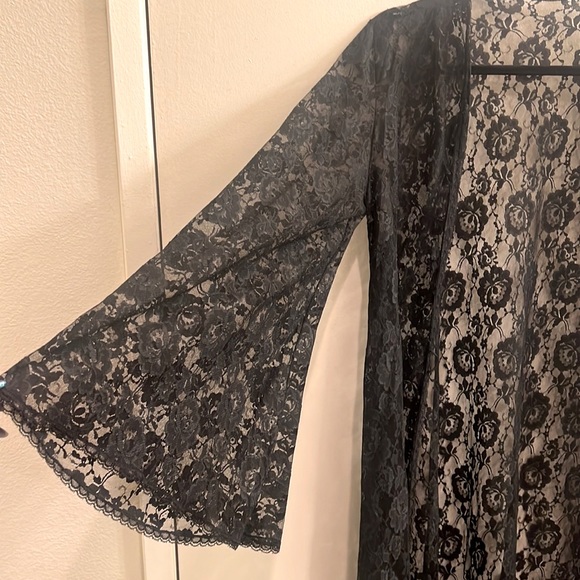 Vintage Black Lace Maxi Duster - Picture 3 of 5